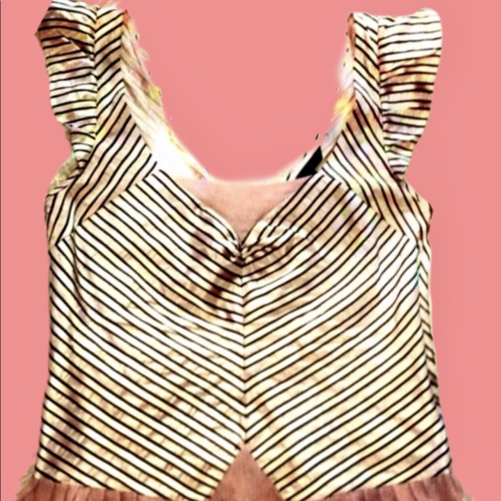 Sweet and sexy Mark Jacobs top!